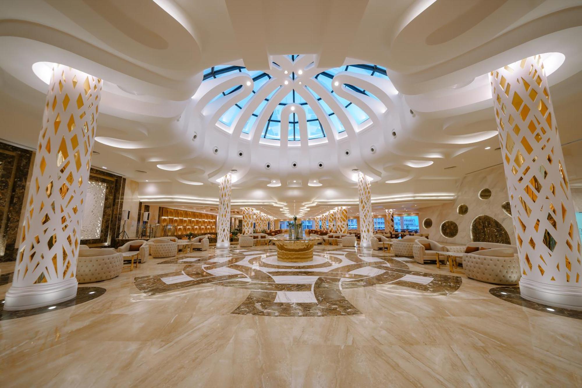 Sirena Beach Resort & Spa Marsa Alam Exterior photo